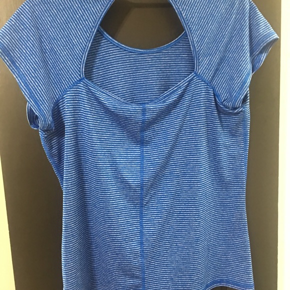 Champion striped workout top - Picture 3 of 4